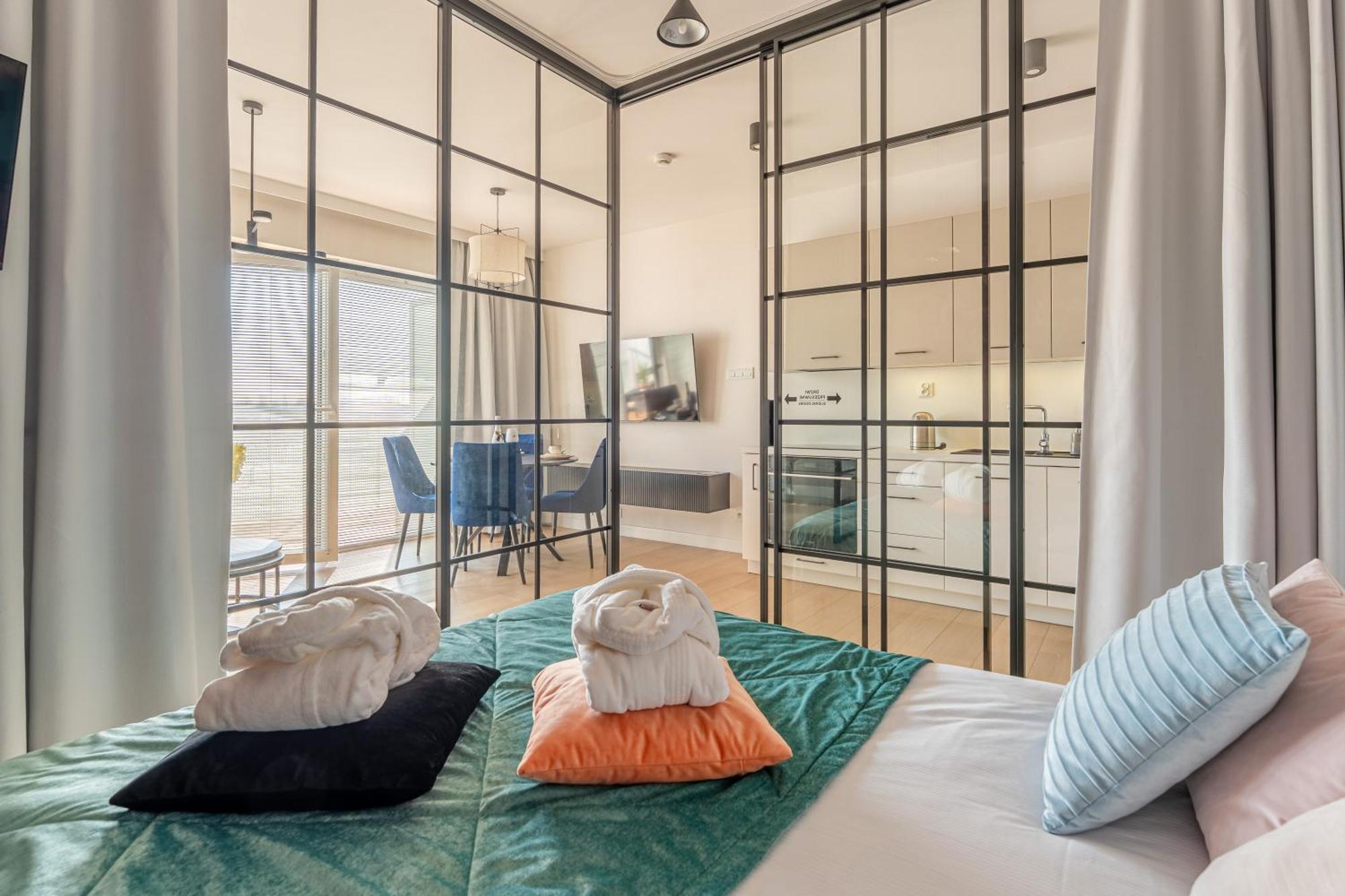 Apartamenty Lighthouse - Polanki Aqua - Blue Kołobrzeg Eksteriør billede